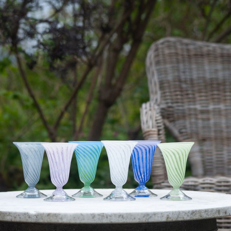 Kunstglass Sommerminner lys grå - små